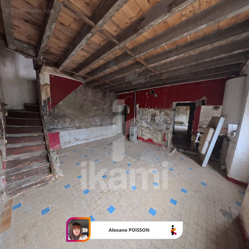 Maison à SAINT-LATTIER