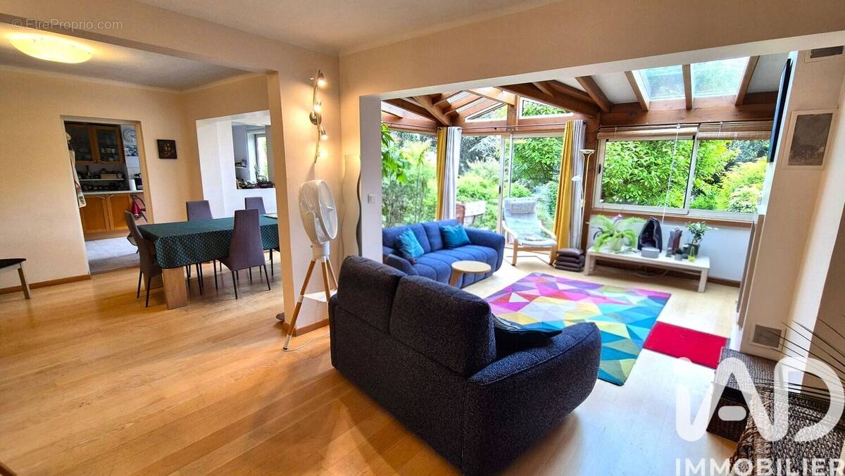 Photo 1 - Maison à MONS-EN-BAROEUL