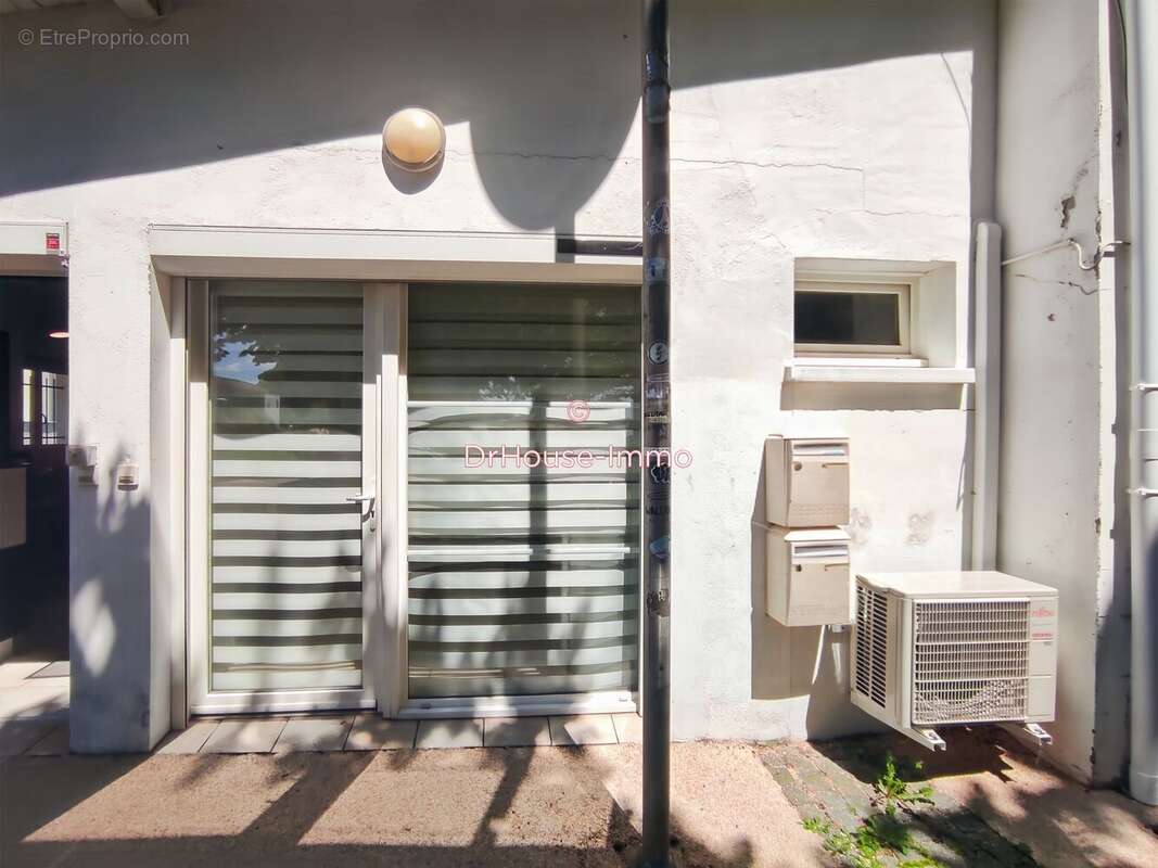 Commerce à SAINT-MARTIN-DE-SEIGNANX