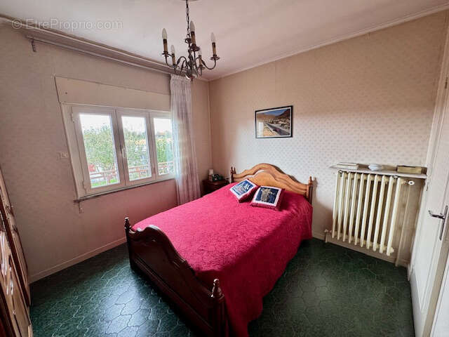 Maison à PARAY-VIEILLE-POSTE