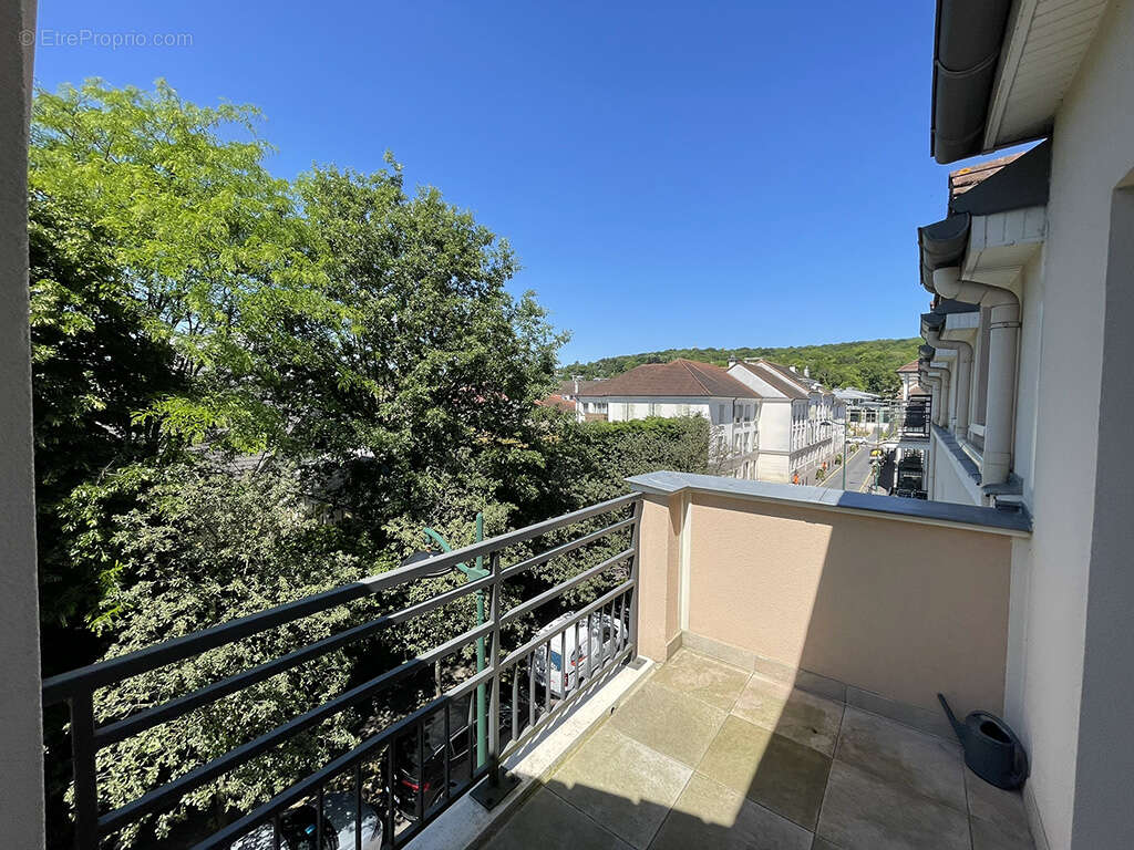 Appartement à TAVERNY
