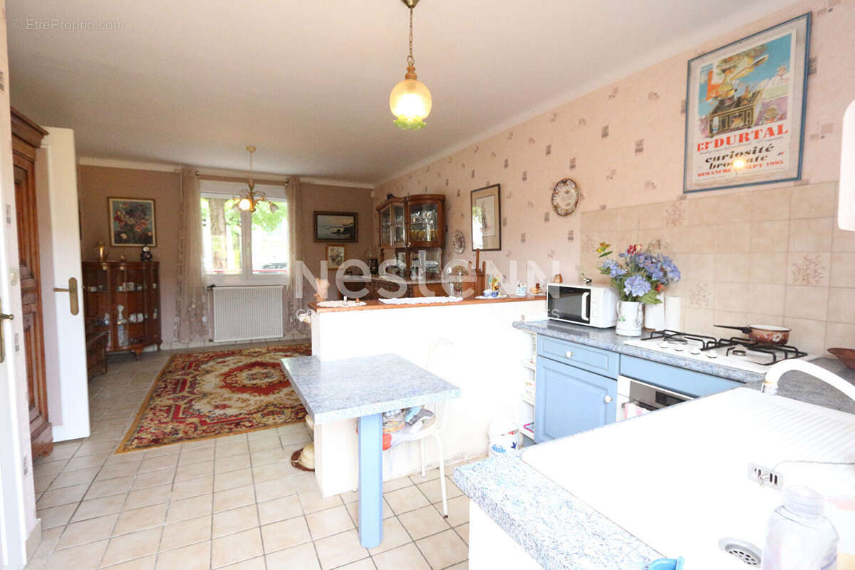 Maison en centre-ville, 3 chambres, jardin clos et garage - 75 m² habitables - photo 9