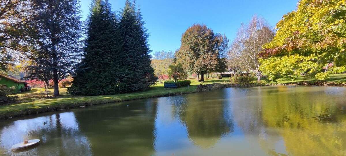 Maison à ROUGEMONT-LE-CHATEAU
