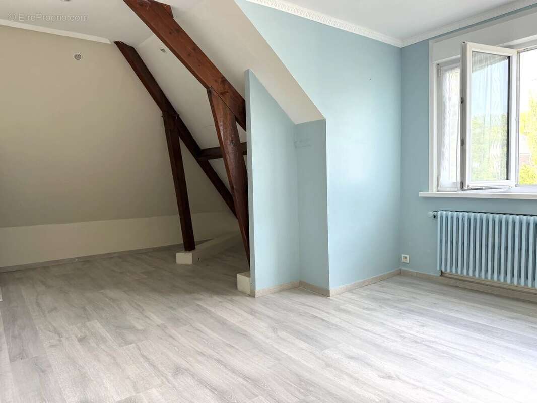 Maison à LAMBRES-LEZ-DOUAI