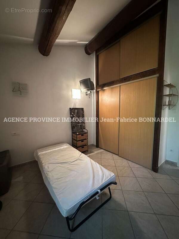 Maison 166 m² à Chantemerle-Les-Grignan  - photo 10