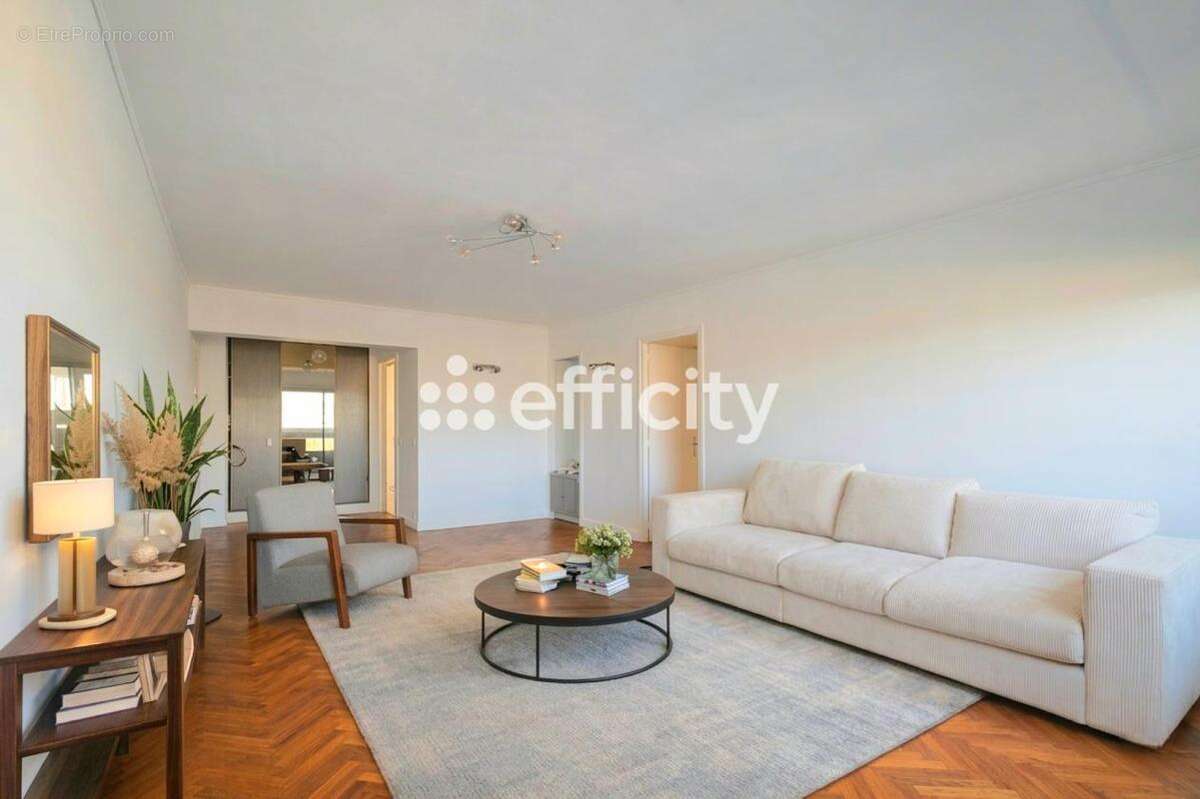Appartement à MARSEILLE-9E