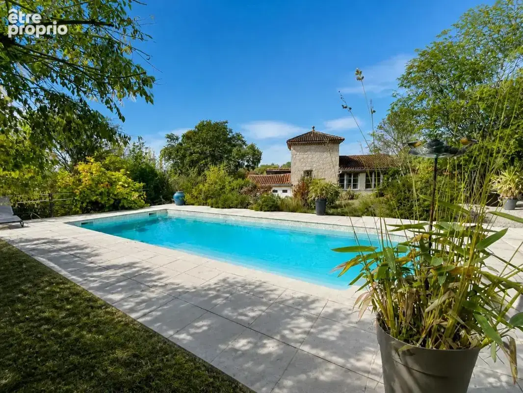Propriété de charme en pierre composée de trois logements, piscine et terrain de 8 000 m² – À 7 minutes de Condom - photo 21