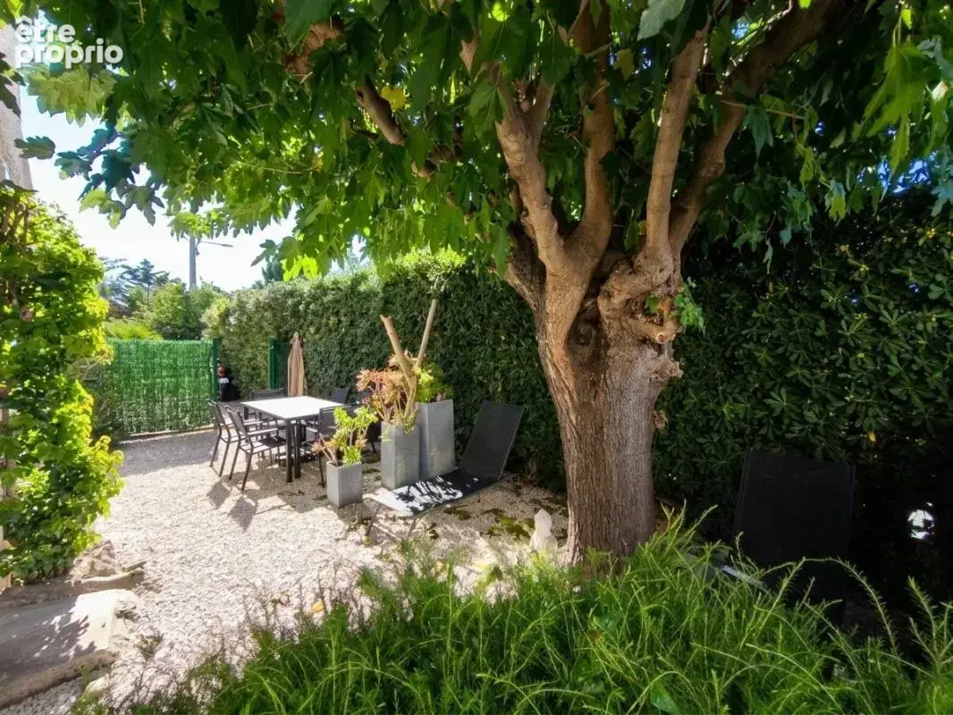 Rez-de-jardin à deux pas de la mer et du port de sanary - six fours les lônes - photo 13