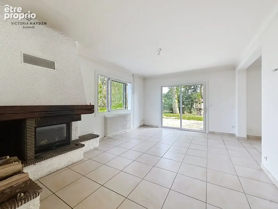 Maison 7 pièces 254 m² à vendre à Artix (64170) - photo 2