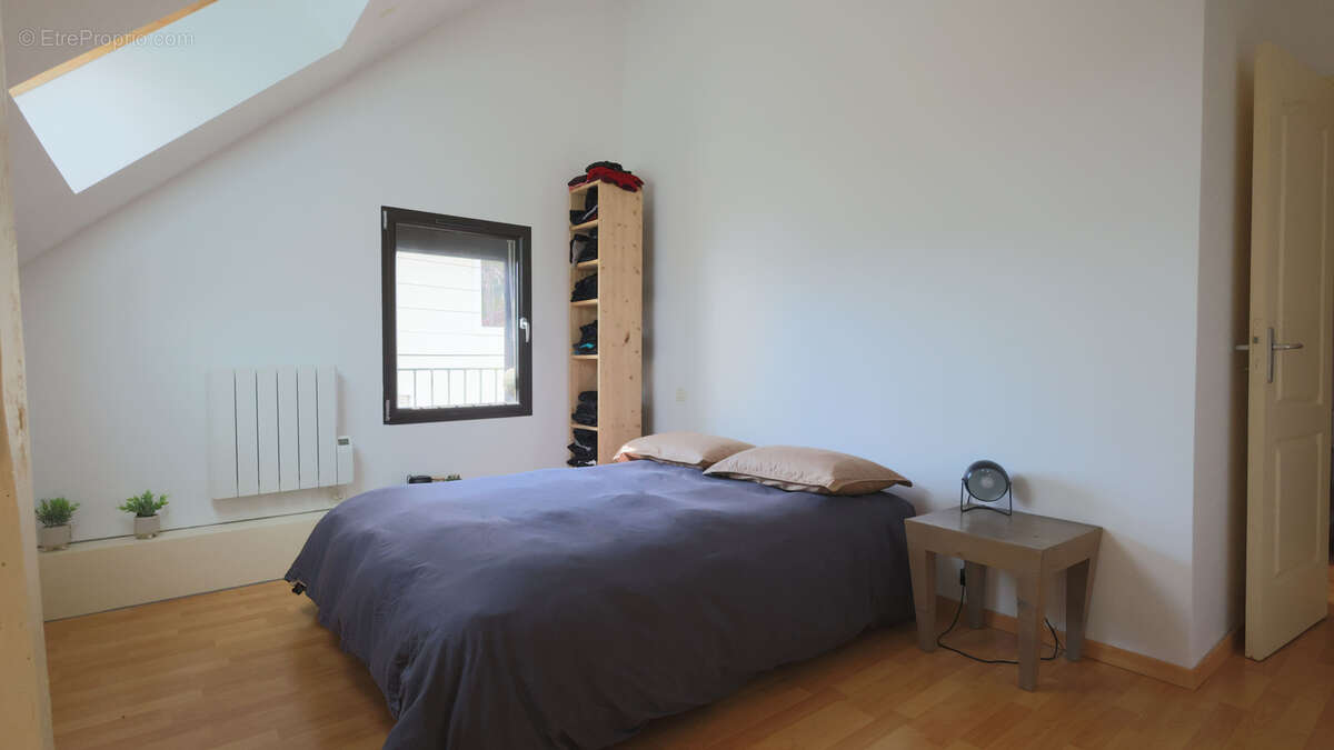 Appartement à GRUFFY