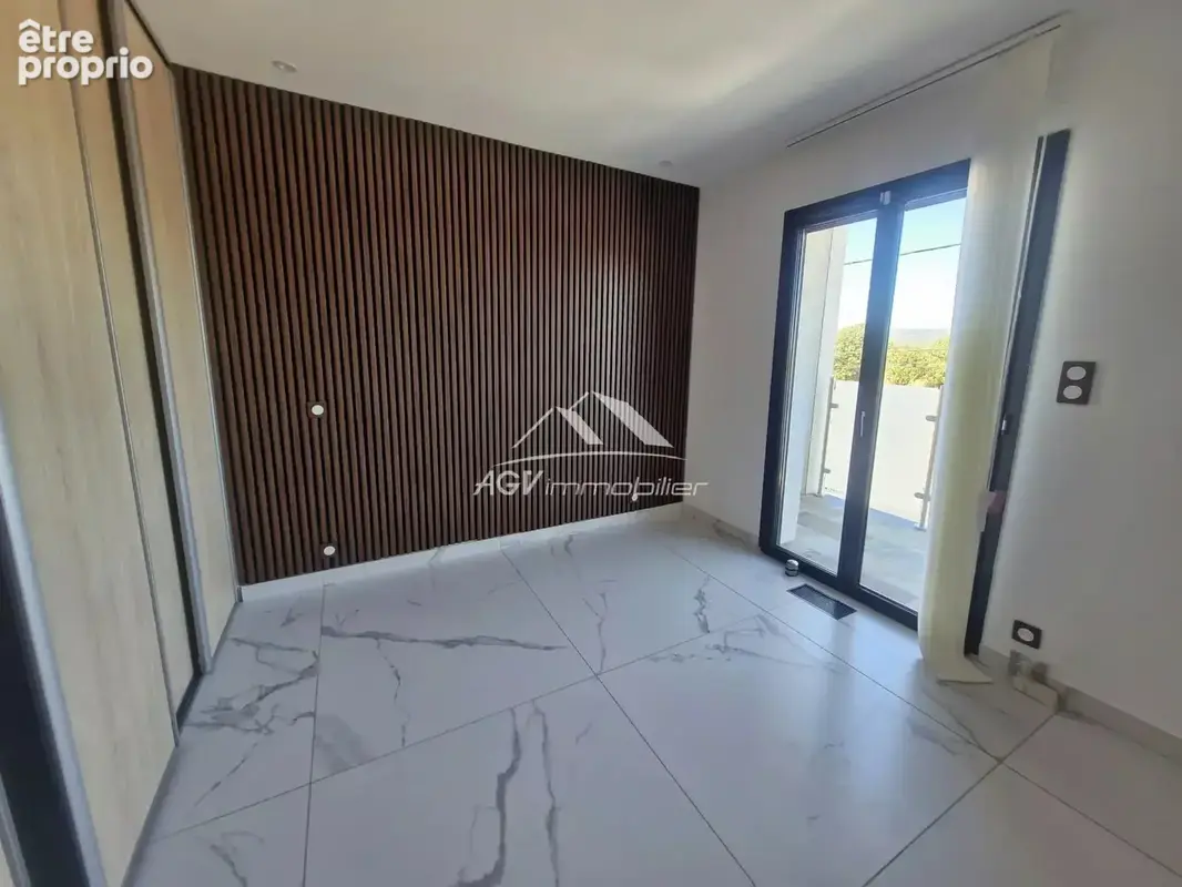 Proche Alès, maison 155 m² avec piscine et logement indépendant au calme - photo 11