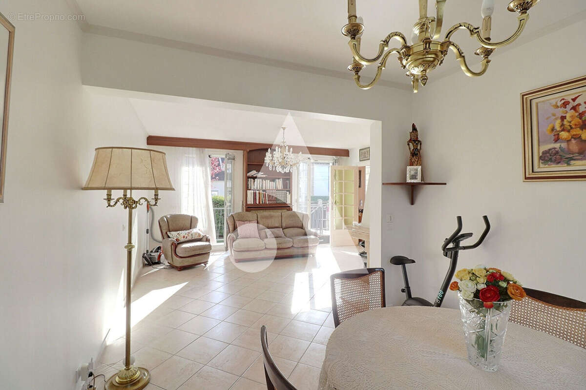 Maison à FRANCONVILLE