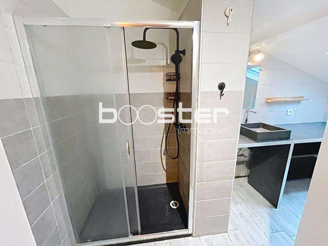 Appartement à SAINT-JUNIEN