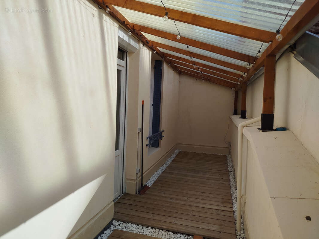Vichy, appartement t3 avec terrasses - photo 11