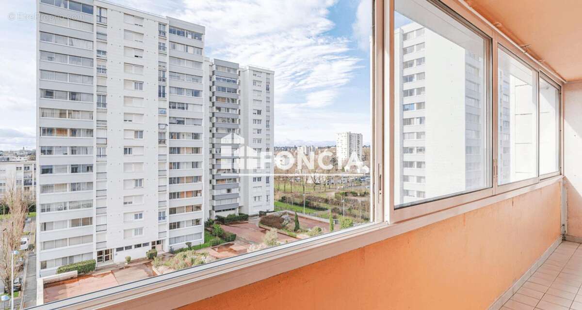 Appartement à SAINT-PIERRE-DES-CORPS