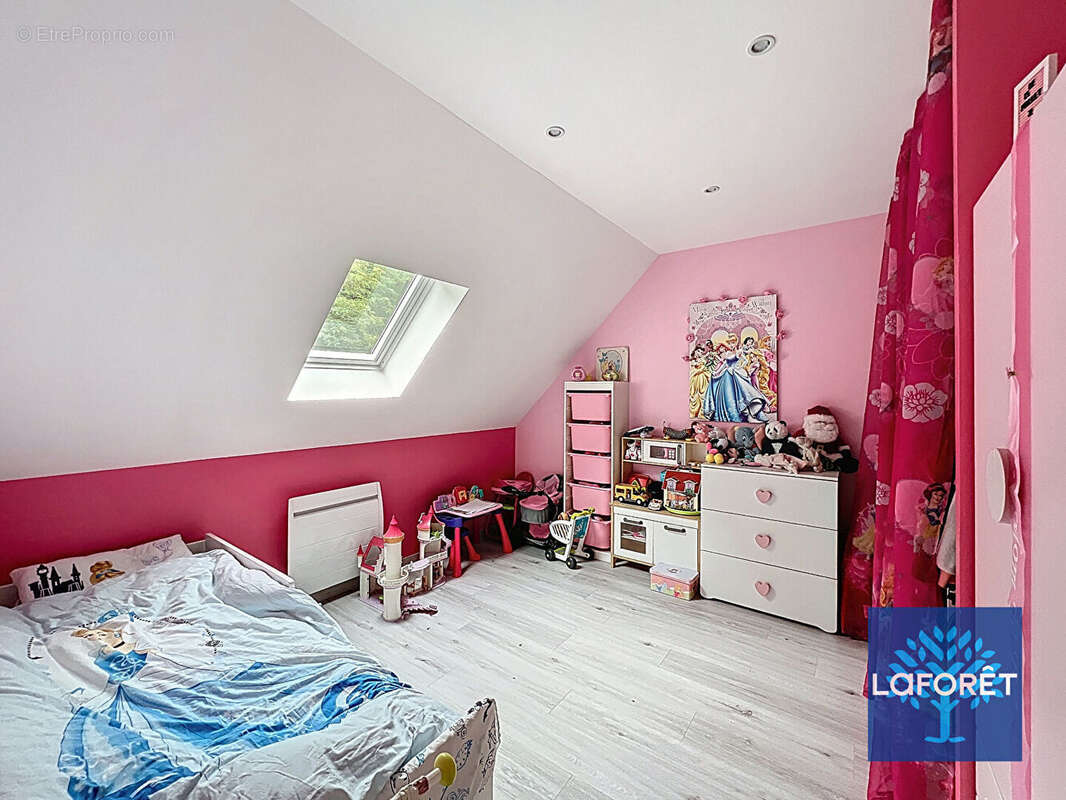 Maison à LA FERTE-ALAIS