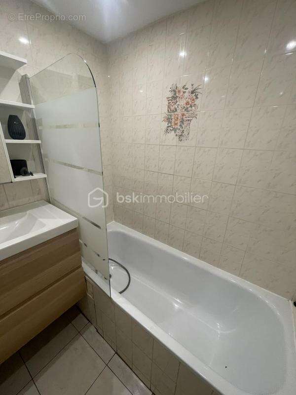 Maison à ROISSY-EN-BRIE