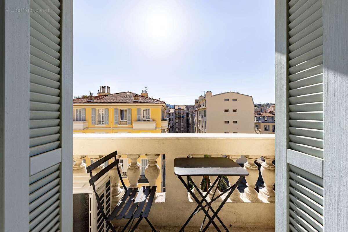 Appartement à NICE
