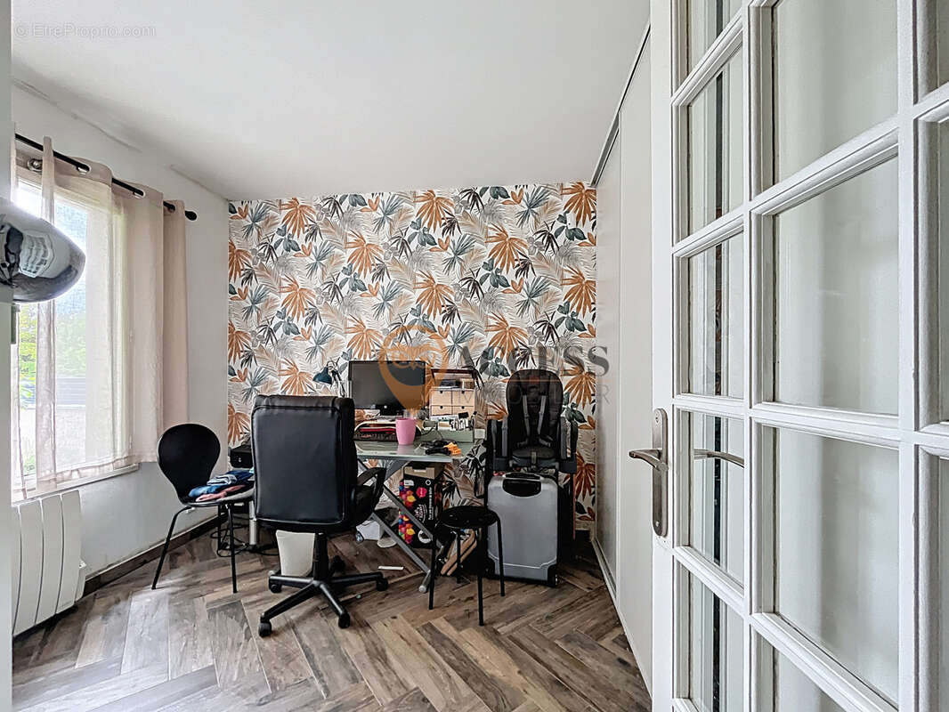 Maison à MONTLIGNON