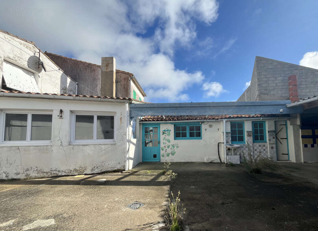 Maison à LA COUARDE-SUR-MER