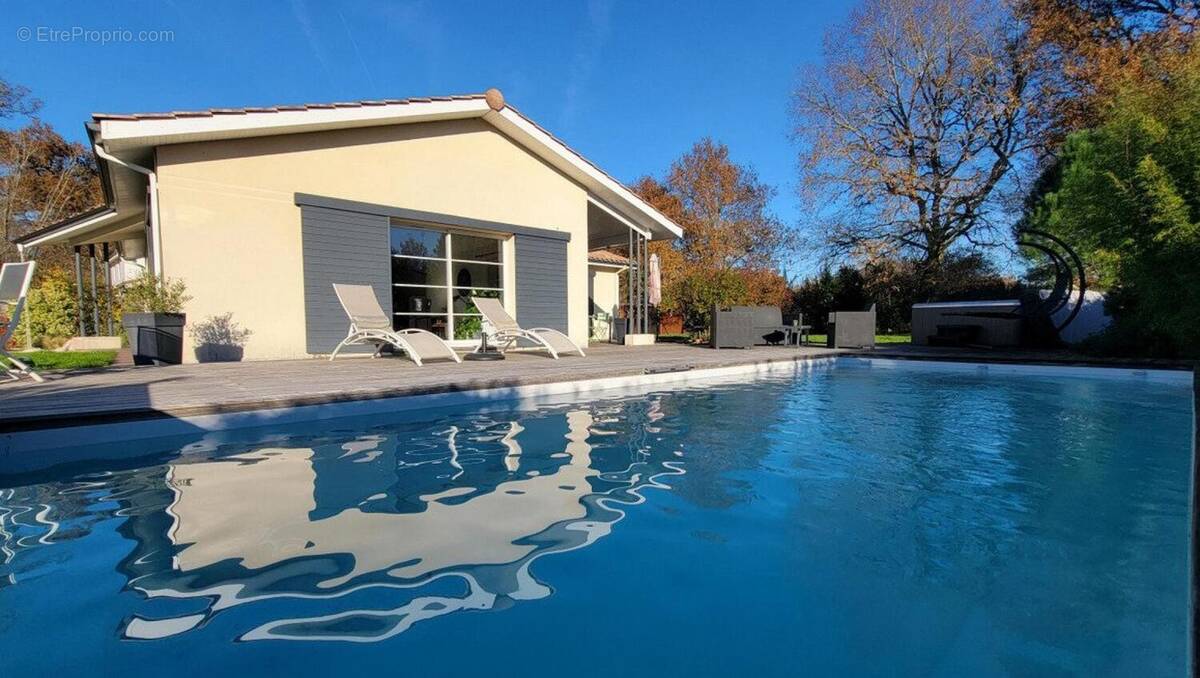 Photo 1 - Maison à LANDIRAS