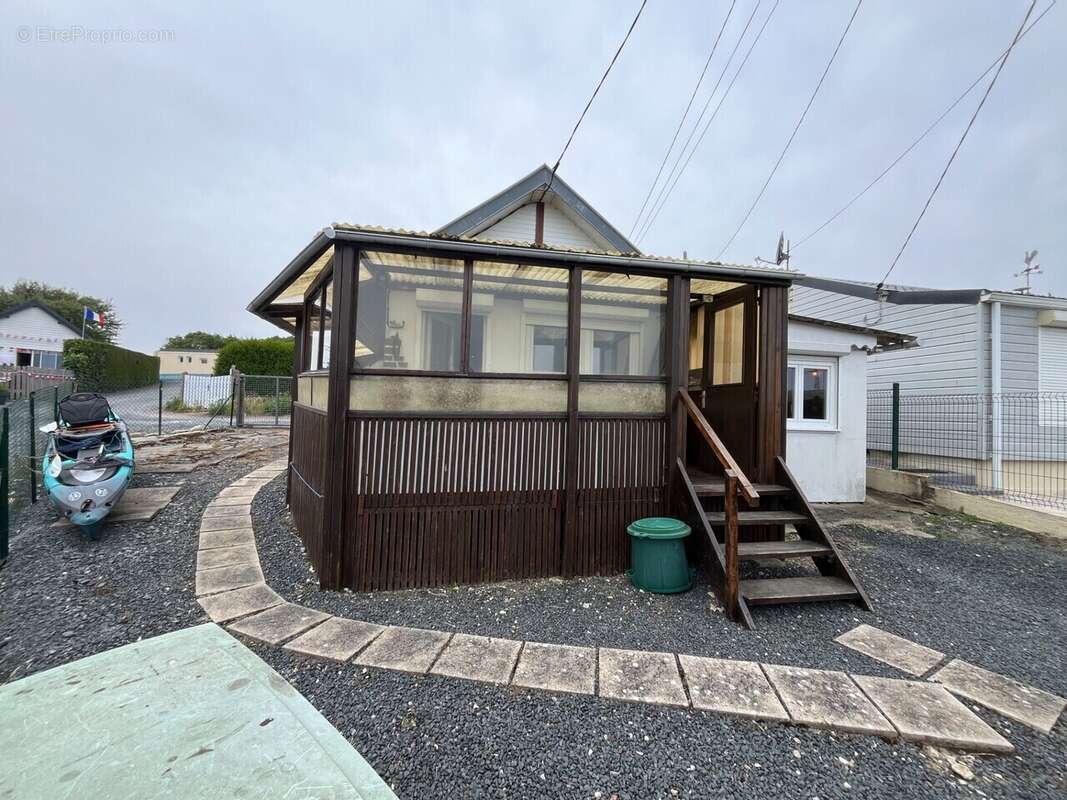 Maison à SAINT-COME-DE-FRESNE