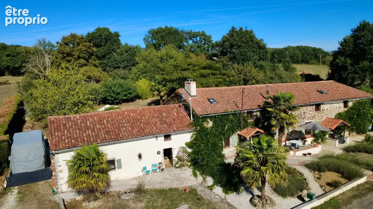 Photo Maison à Alloue au prix de 278 000€