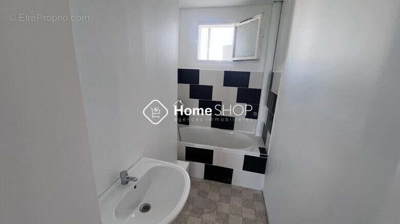 Appartement à MARSEILLE-15E