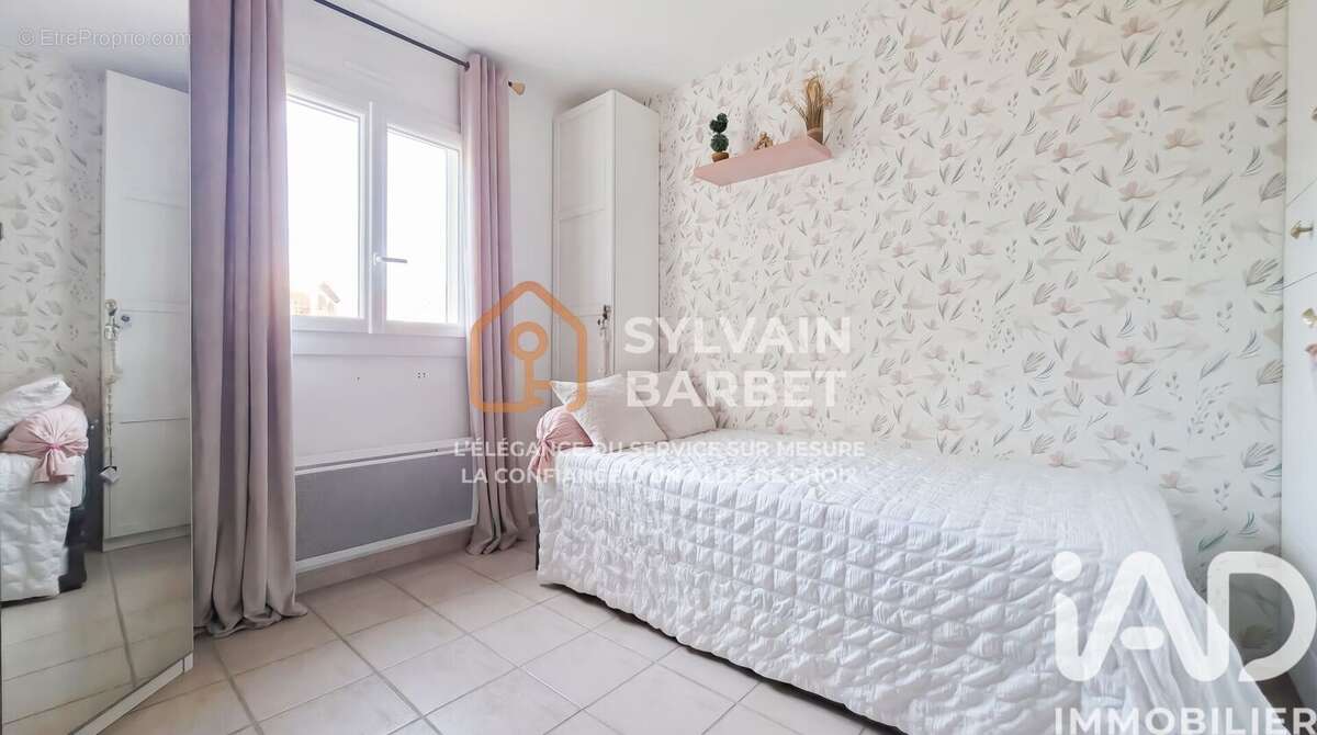 Appartement 54 m² à Carqueiranne  - photo 8