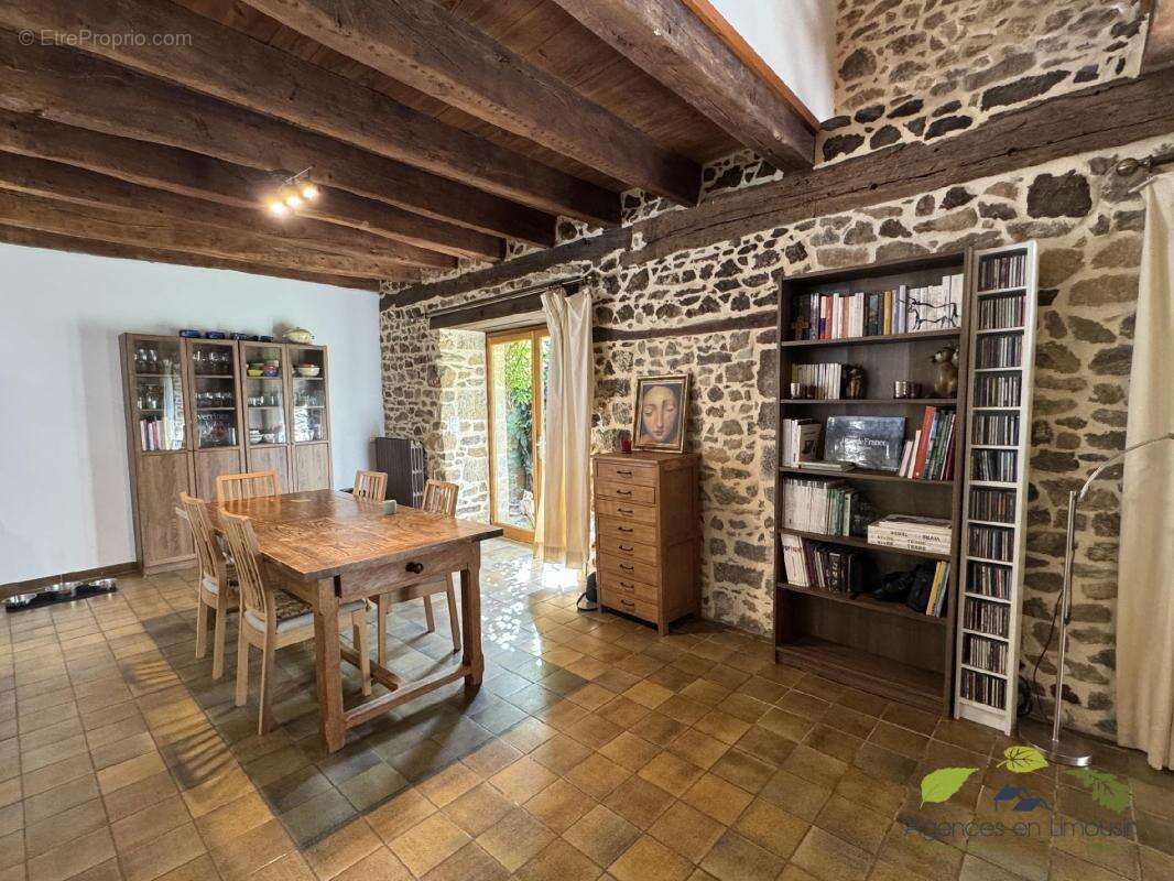 Maison à CHAMBERET