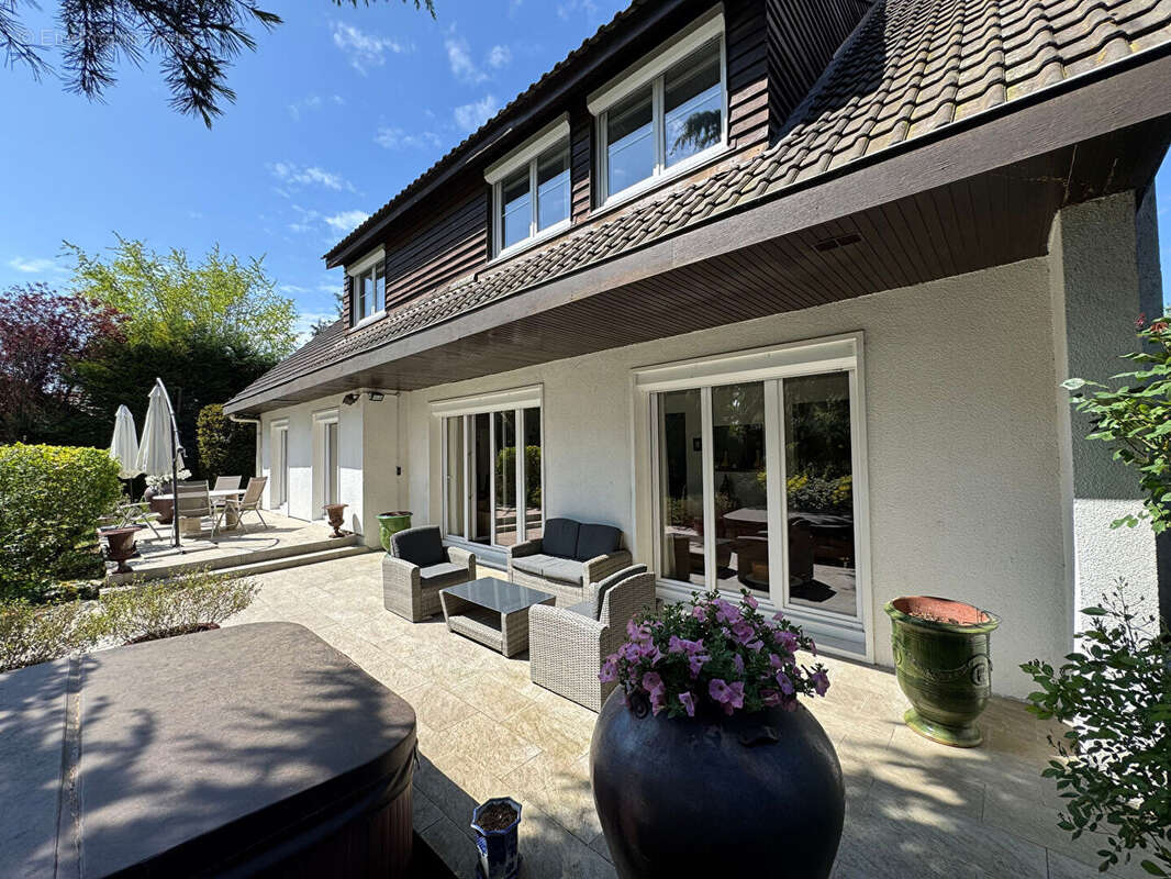 Maison à CHAVENAY