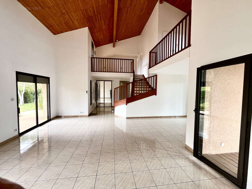 Maison à SAINT-ORENS-DE-GAMEVILLE