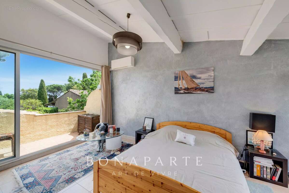 Maison à RAMATUELLE