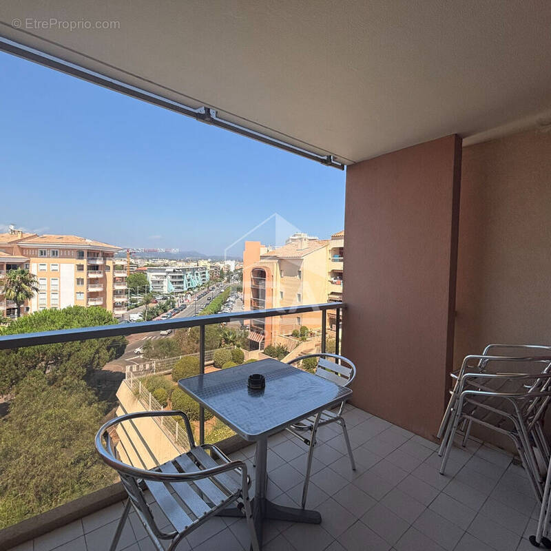 Appartement à FREJUS
