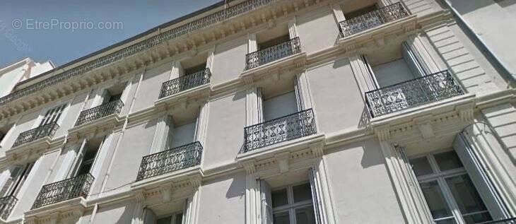 Immeuble - Appartement à CANNES