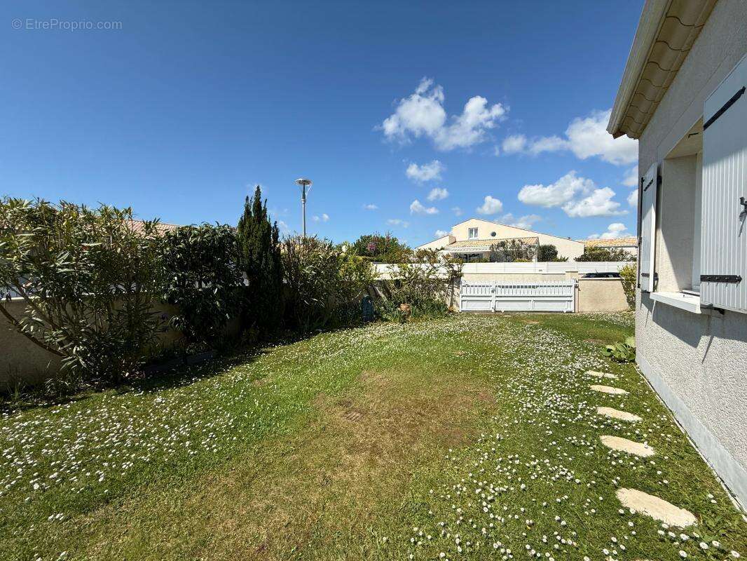 Maison à SAINT-PALAIS-SUR-MER