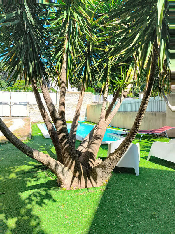 Maison à VILLENEUVE-LES-AVIGNON