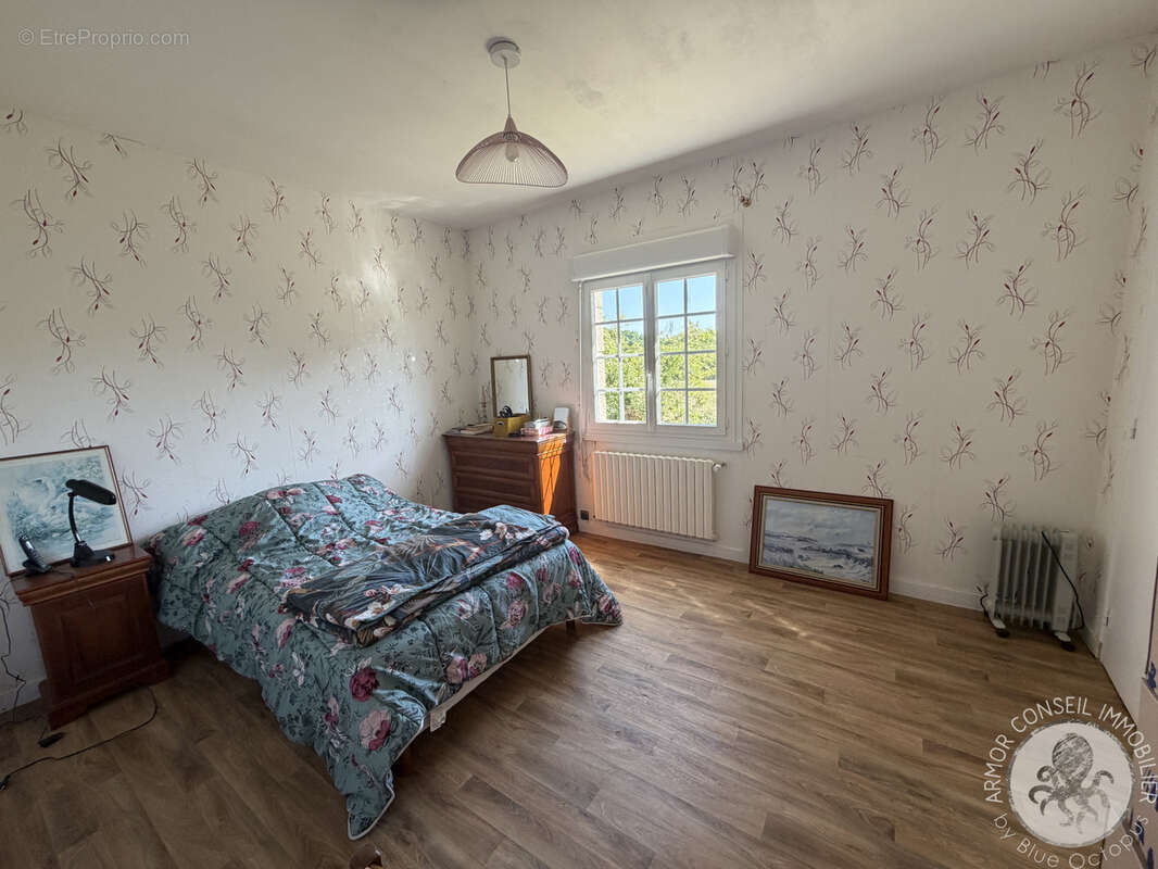 À vendre   Maison traditionnelle de qualité à Taden, aux portes de Dinan - photo 6