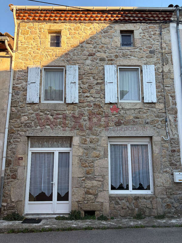 Maison à GILHOC-SUR-ORMEZE