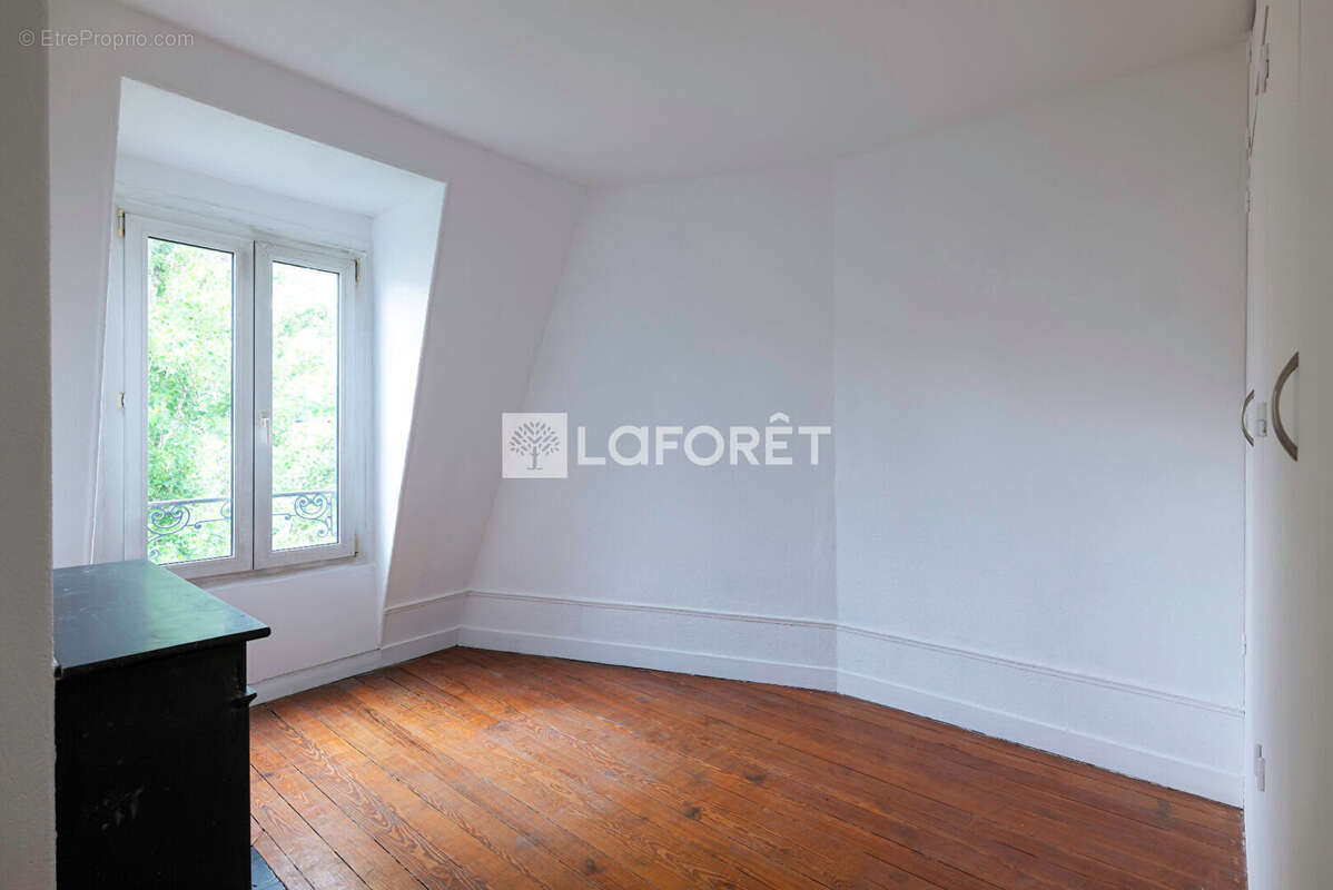 Appartement Neuilly Sur Seine 3/4 chambres 81,75 m2 - photo 5