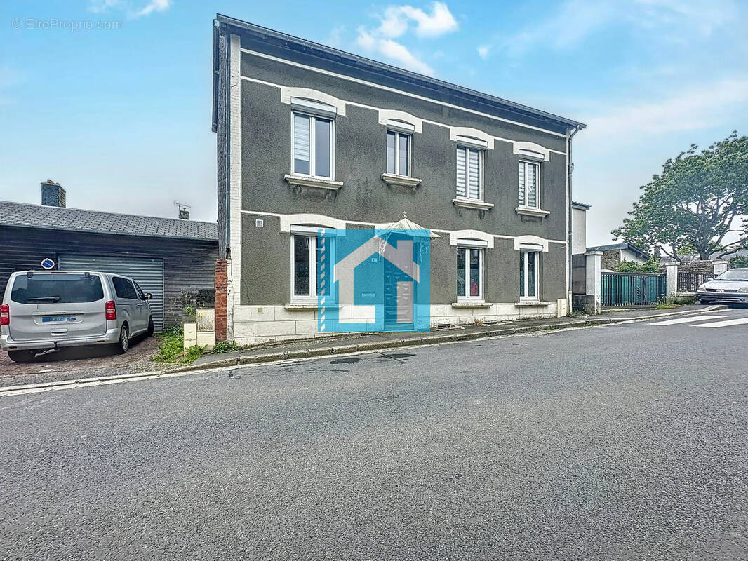 Maison à BEAUMESNIL