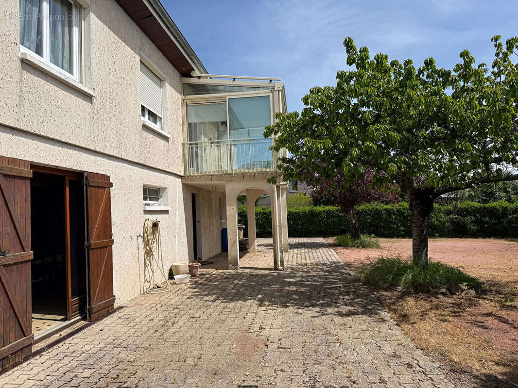 Saint Etienne La Varenne Maison familiale avec vue exceptionnelle ? Terrain 840 m² - photo 4