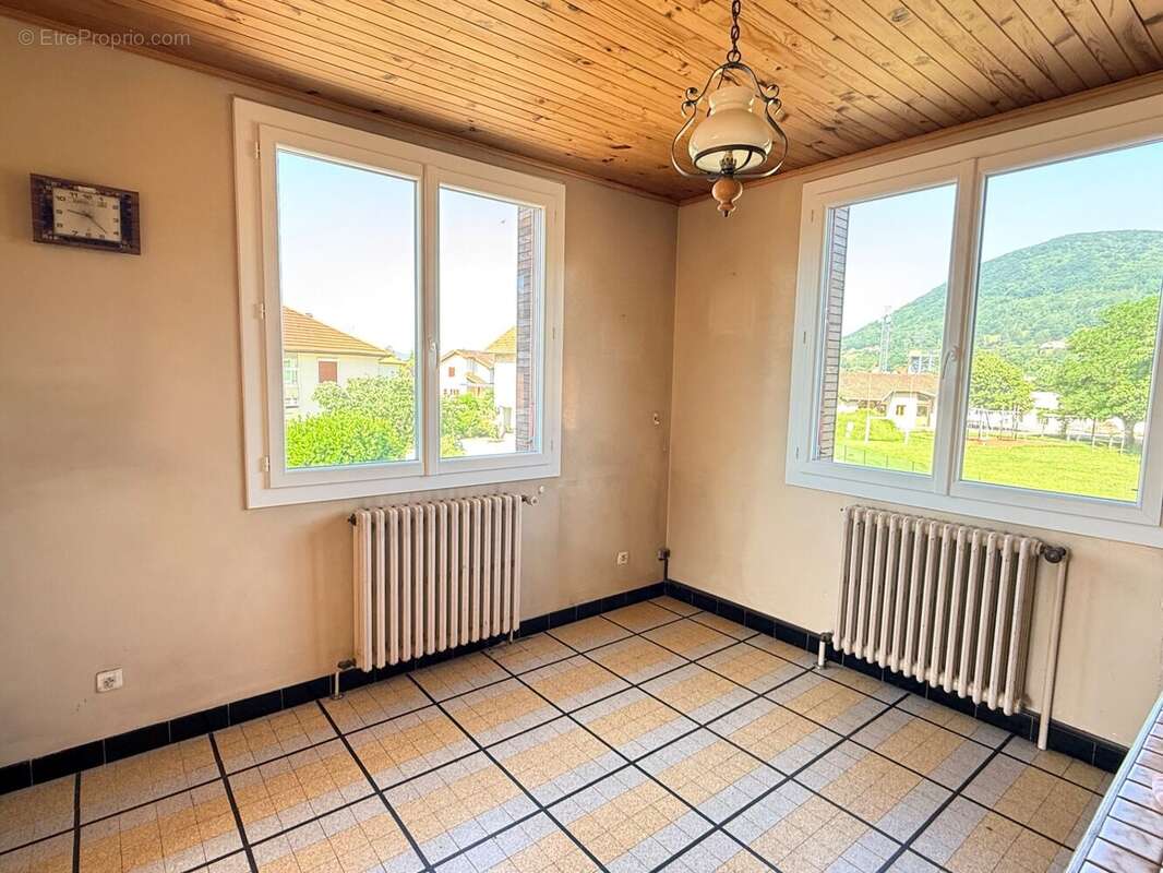 Maison à VOIRON