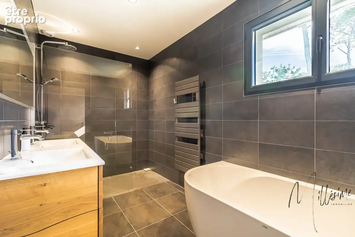 Maison 6 pièces 180 m² à vendre à Anglet (64600) - photo 8