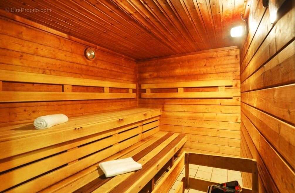 Appartement à AX-LES-THERMES
