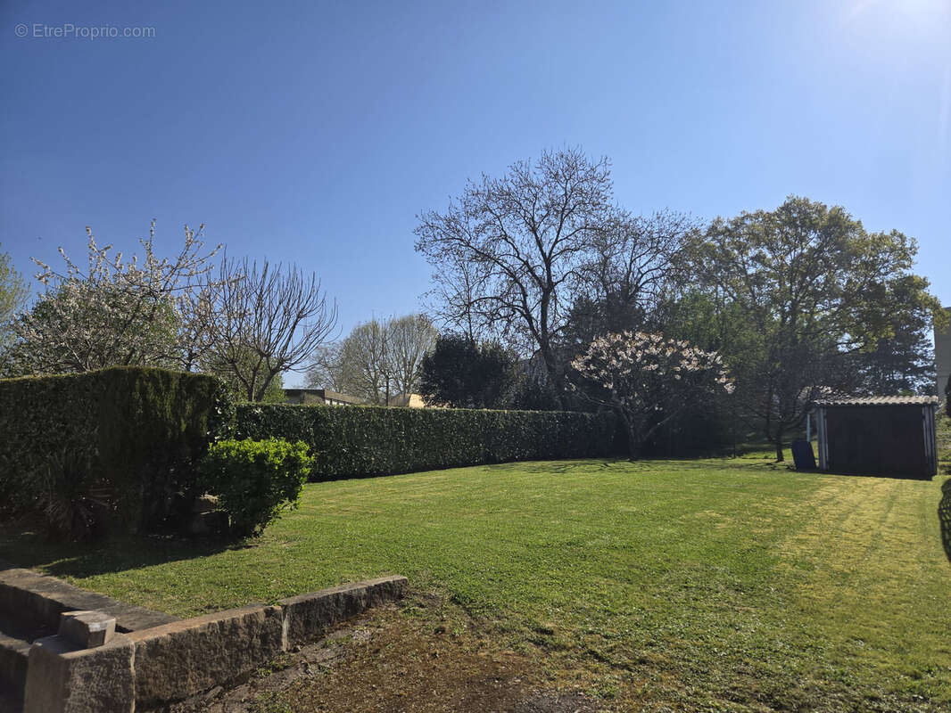 Maison à SAINT-FARGEAU-PONTHIERRY