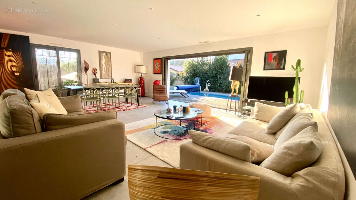 Maison à GUJAN-MESTRAS