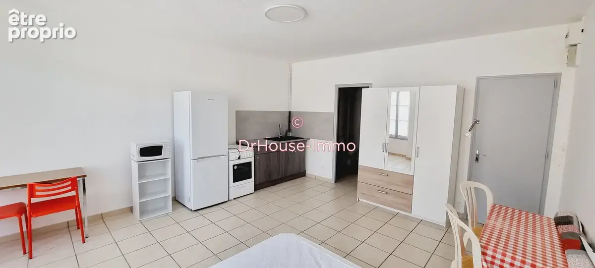 Appartement 3 pièces 68 m² à vendre à Fontenay-Le-Comte (85200) - photo 12