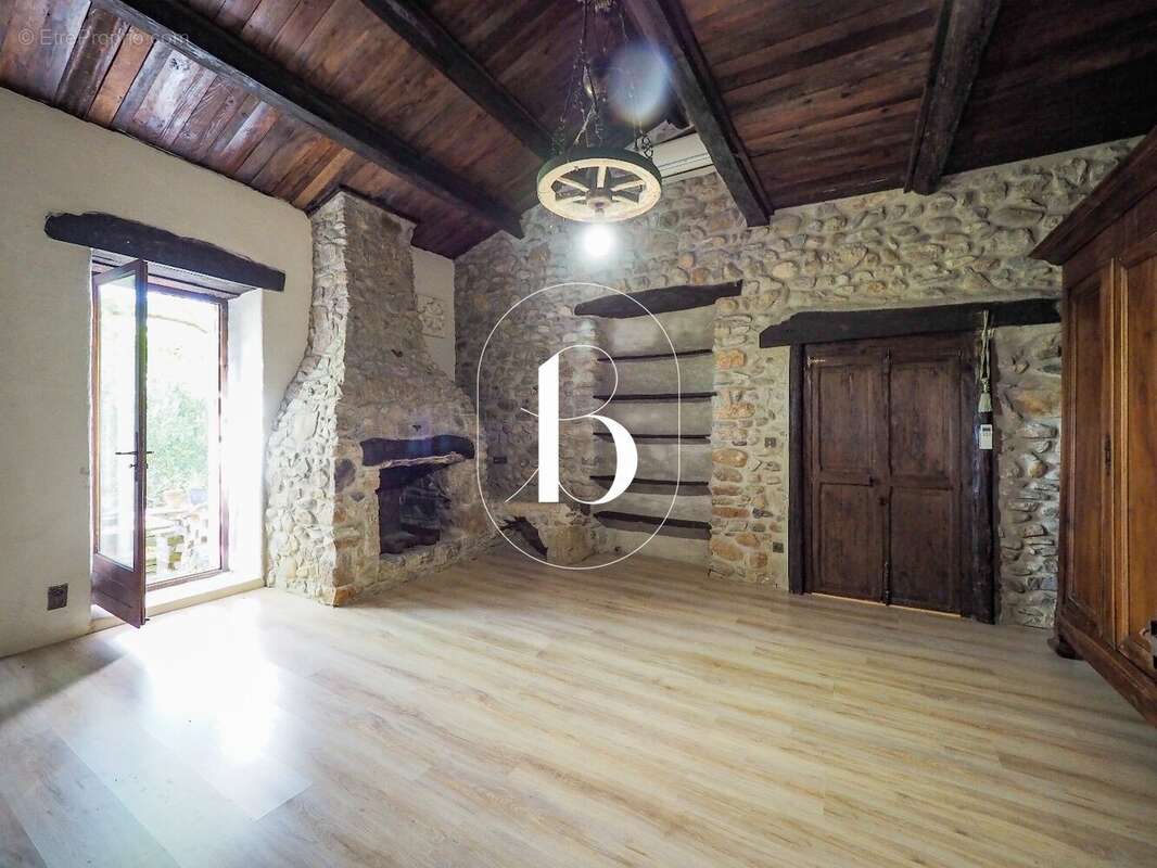 Maison à SAINT-AMBROIX