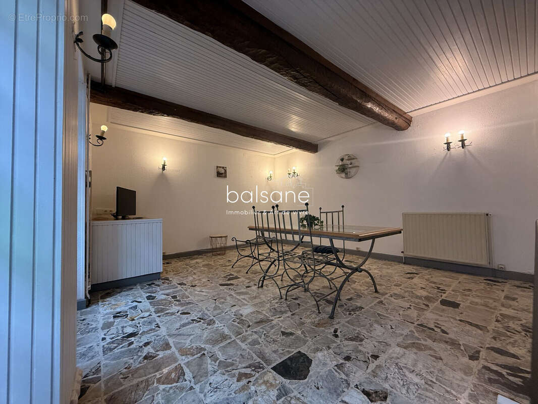 Maison à LA BOUILLE